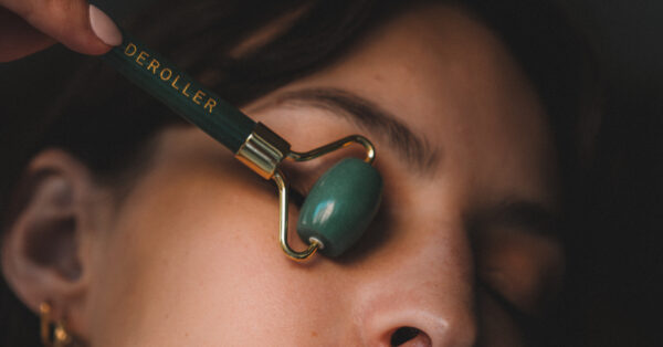 jade face roller